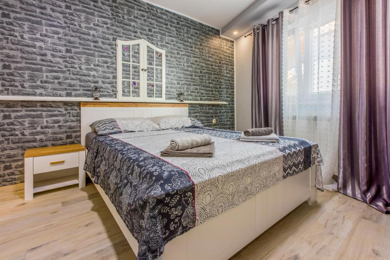 Apartments And Room Art Crikvenica Esterno foto